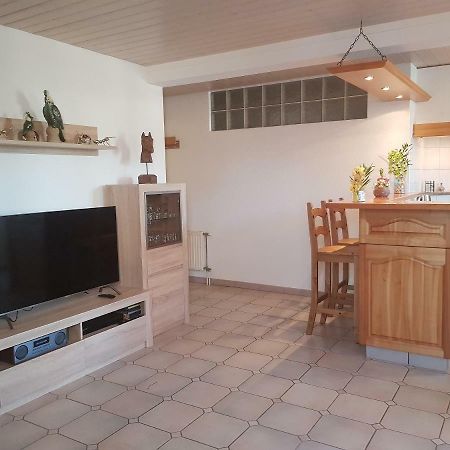 Apartement-Gite Rural A 3 Km De Delemont Courcelon ภายนอก รูปภาพ