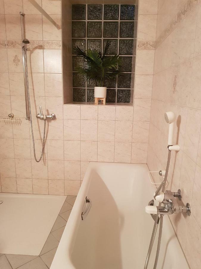 Apartement-Gite Rural A 3 Km De Delemont Courcelon ภายนอก รูปภาพ
